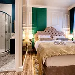 Riva Palace - Design 4*
