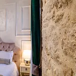 Riva Palace - Design Guest house
