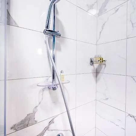 Riva Palace - Design 招待所 4*