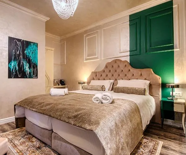 招待所 Riva Palace - Design 4*