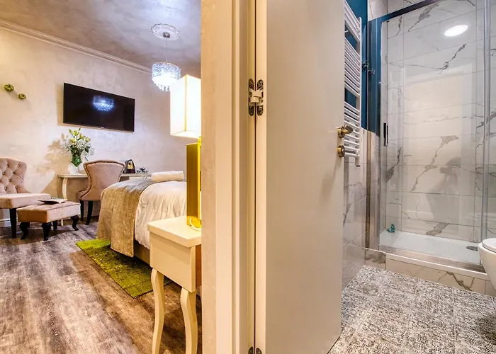 招待所 Riva Palace - Design 4*